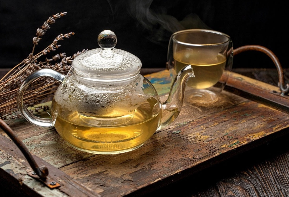 6 Best Kidney Detox Teas: Recipes, Pros & Cons